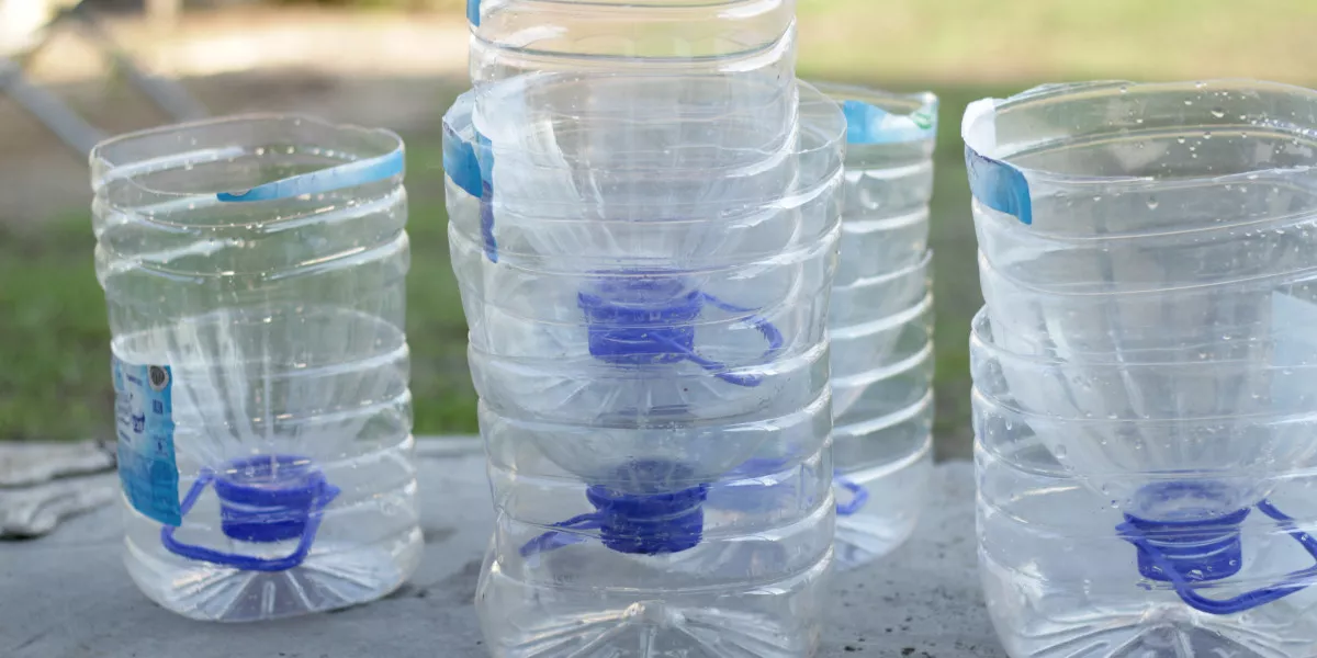 В хозяйстве пригодится или полезные творения из пластиковых бутылок